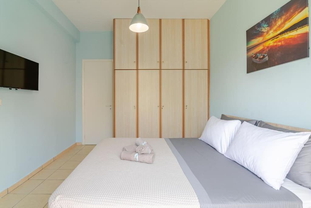 Seaside Escape Apartments - Poseidon Palaiá Fókaia Esterno foto